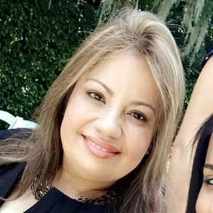 Meet your Posher, Nuria